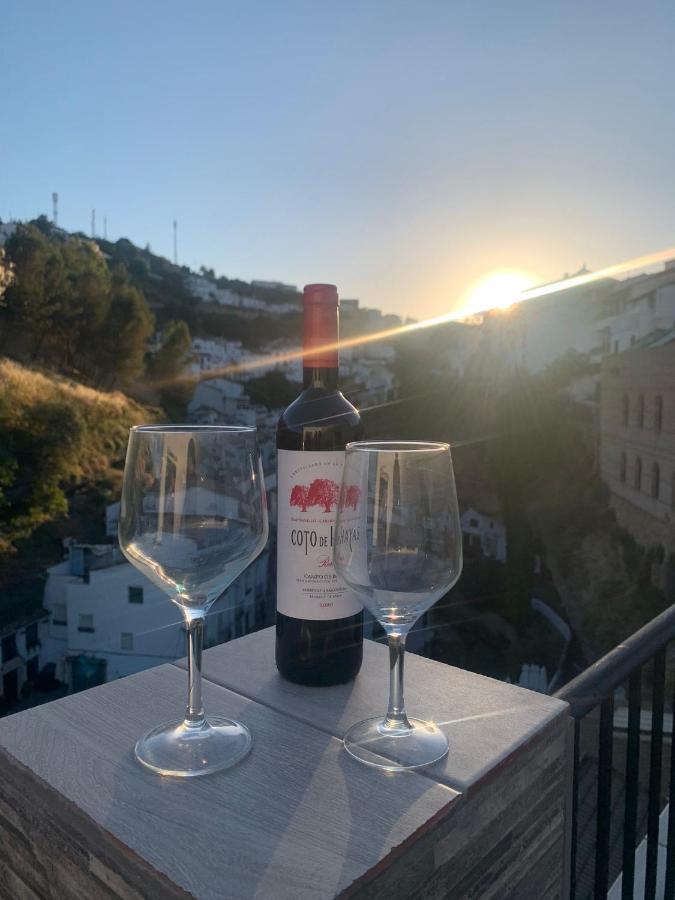 Apartmán El Balcon De La Roca Setenil De Las Bodegas Exteriér fotografie